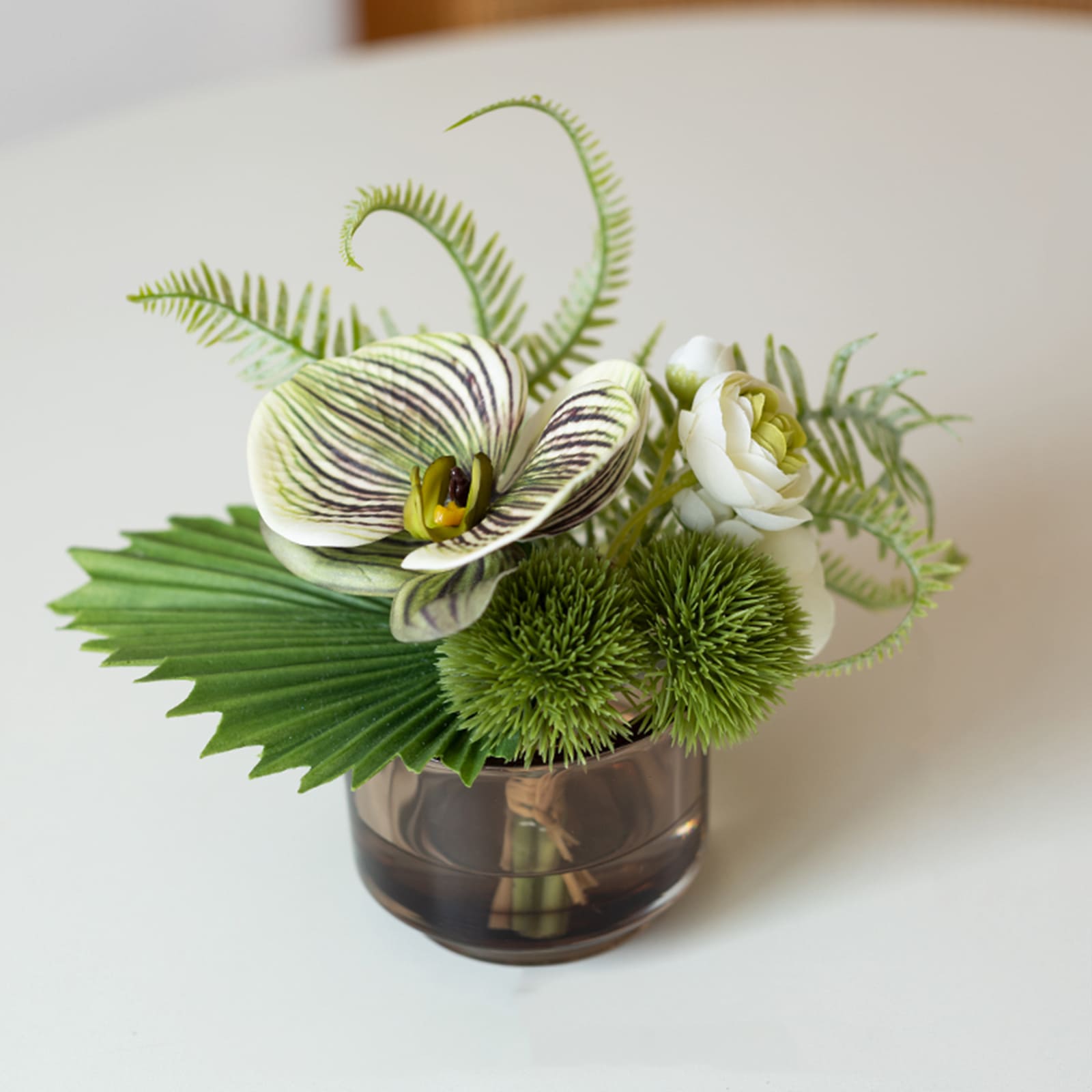 artificial flowers and plants